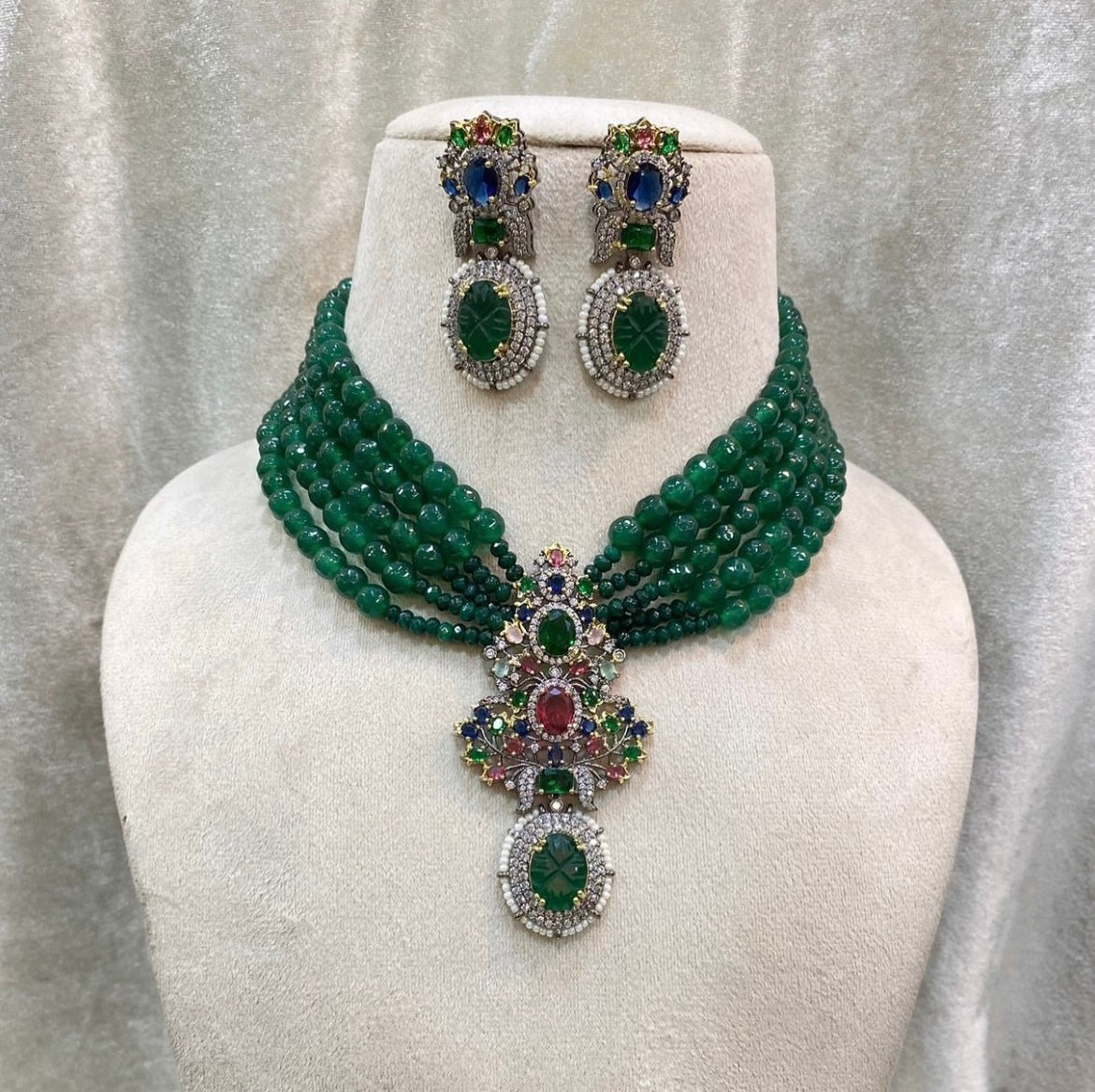 Khandani Beaded Neckpiece